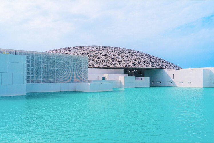 Фото точки Лувр Абу-Даби