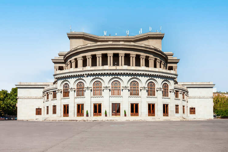 Фото точки Театр оперы и балета