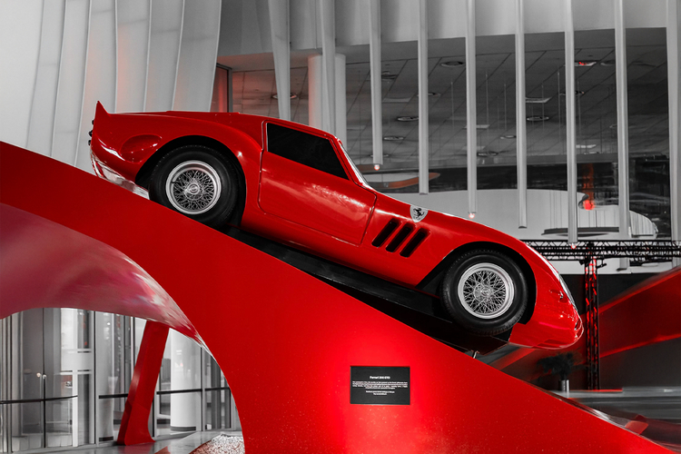 Фото точки Парк Ferrari World