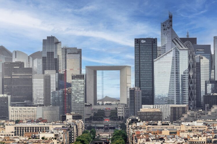 Фото точки Дефанс (современный район и Большая арка)